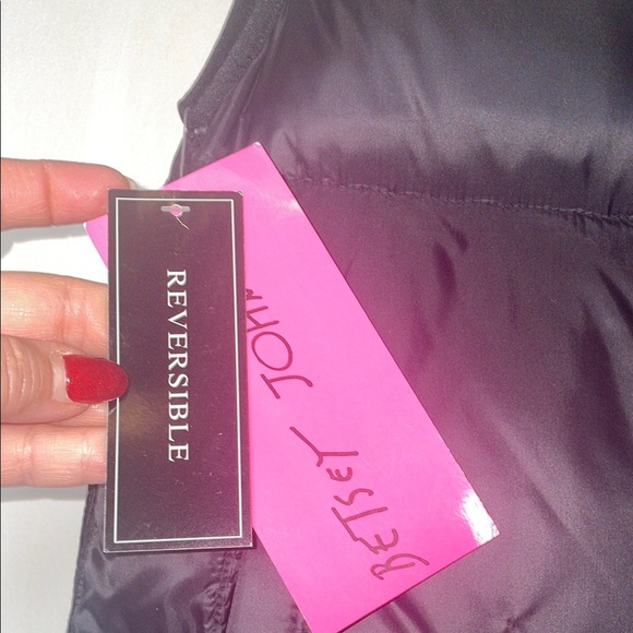 Betsey Johnson Reversible Black and White Floral Vest - Picture 7 of 8